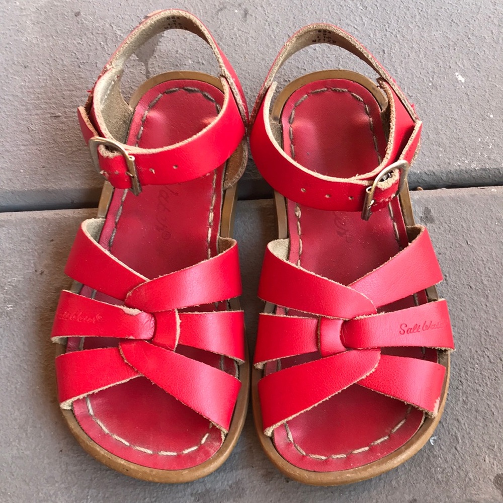 3/$40 SALT WATER 9T Leather Sandals Waterproof Buckle Toddler Girls Red Classic - Picture 1 of 7